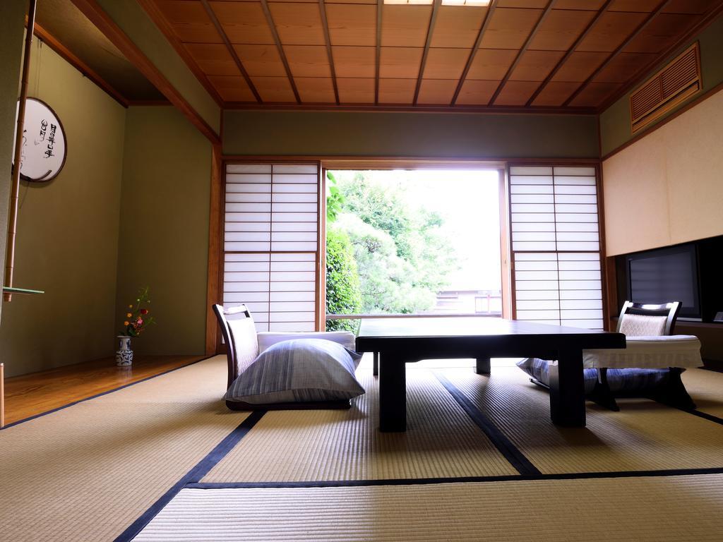 Hotel Atamisekitei Annex Sakuragaokasaryo Atami  Camera foto